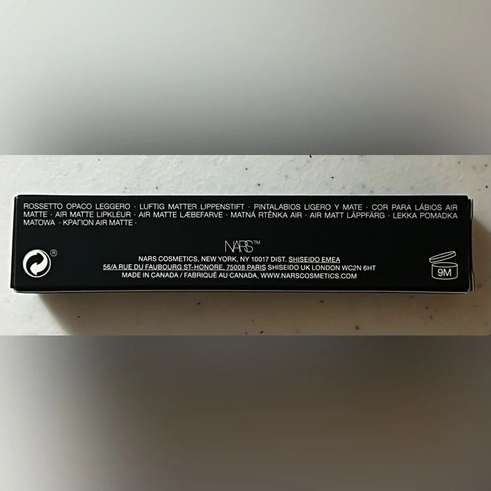 NARS air matte